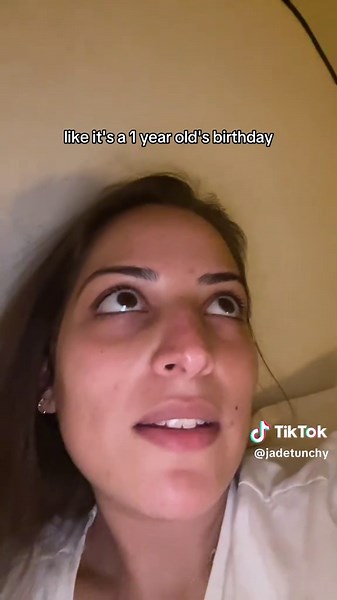 Celebrating Your Baby's 1st Birthday with Meaningful Gifts