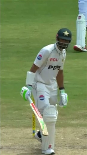 5 Wickets To Break World Record