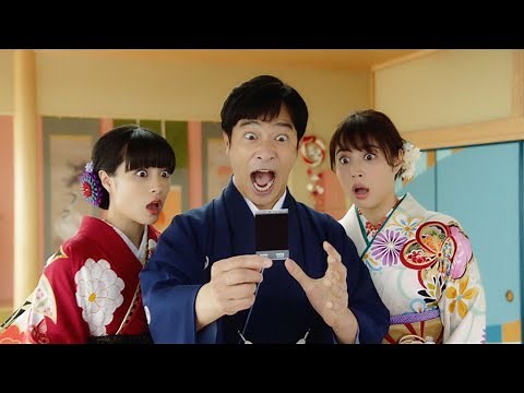 広瀬すず＆アリス、堺雅人に「私たち姉妹どっちが好き？」（CM 富士フイルム／広瀬すず 広瀬アリス 堺雅人）