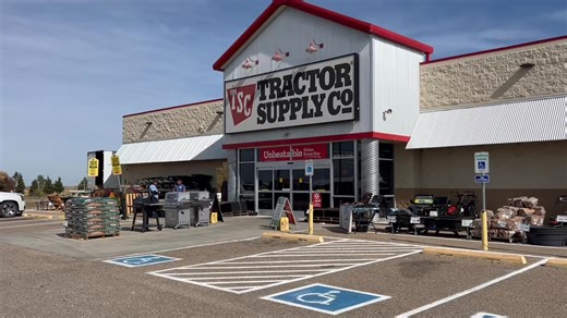 Join our team today. Looking for an opportunity to give back to our community. Dalhart Volunteer Fire Department is a great way to get involved and make a positive impact on our community. We will be at the Tractor Supply this afternoon. So come by and chat with us. Or come by the Emergency Response Center/ Dalhart Fire Station to pick up an application to join our team. | Dalhart Volunteer Fire Dept