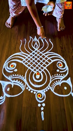 வெள்ளிக்கிழமை ஸ்பெஷல் குட்டி மயில் படி கோலம் #dailyrangoli #rangoli #freehandrangolis #easyrangoli