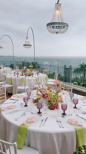 Weddings in Tenerife, handled with care ❤️ @barefoot_bride @steventos.canarias @lacasadelasfloresdeco @by.ushma @larisa_stepanik @blancocanvas_estudio @otilijaimpressions @_naataliia00 | Barefoot Bride - Tenerife Weddings