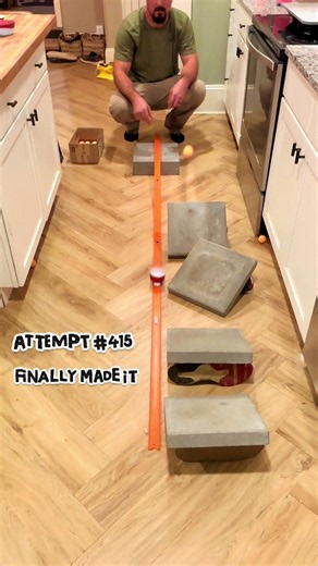 Ping-pong ball trick shot moving target. Like can fall for more trick shots#pingpongtrickshots #trickshots #satisfying #impossiblechallenge #pingpong