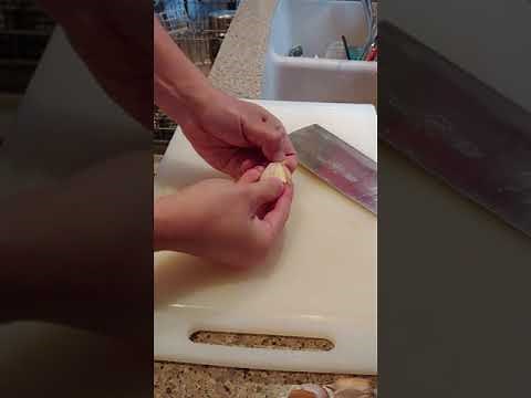 How to mince and process garlic the Asian Way