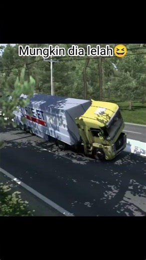 maybe the container truck is overloaded
