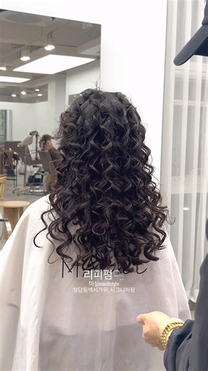 ✔️리피펌🫧 #히피펌 #긴머리 #헤어스타일 #곱슬머리 #레이어드컷 #여자머리 #hair #kbeauty