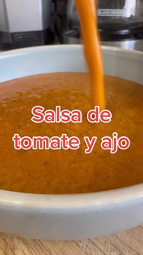 Salsa de Tomate y Ajo Casera | Receta Fácil y Deliciosa