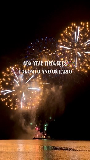 Priya D on Instagram: "🇨🇦Toronto New Year’s Eve Celebration 2024-2025 at Water front … ⭐️ (I have mentioned other locations) 🔥Midnight Fireworks Show🔥 Enjoy a FREE 10-minute fireworks display, synchronized to music, and pop-up performances! 🎆💃🕺 🎇Best Viewing Spots:🎇 📍 Toronto Music Garden (476 Queens Quay W) 📍 Sherbourne Common (61 Dockside Dr) 📍 Sugar Beach Park (11 Dockside Dr) 📍 HTO Park (339 Queens Quay W) 📍 HTO Park West (375 Queens Quay W) 📍 Harbour Square Park(25 Queens Qua