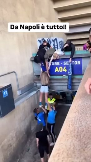 The Hooligan Scene 𝕳 on Instagram: "Security guard doesn’t get paid enough for this 😆"