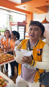 30K views · 607 reactions | Cheesy doughnuts and flavored buchi for only ₱10. #highlight #food | JORES JAY VLOGS | Facebook