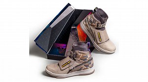 How Aliens’ Iconic Pulse Rifle Was Created - Loadout