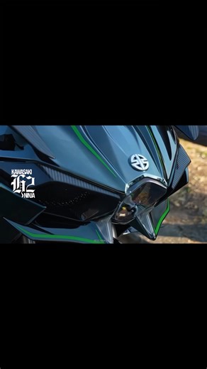 RESCARIA™ on Instagram: "Kawasaki Ninja H2 // forced induction taken to extremes. Powered by a supercharged inline-four, the Ninja H2 exists outside conventional superbike logic. Carbon bodywork, aerospace-inspired engineering, and an engine built for brutal acceleration make this less about balance and more about controlled excess. Kawasaki didn’t design this to compete—they built it to intimidate. Follow @rescaria // Motorcycle Media. • [ #rescaria #kawasaki #ninjah2 #supercharged ]"