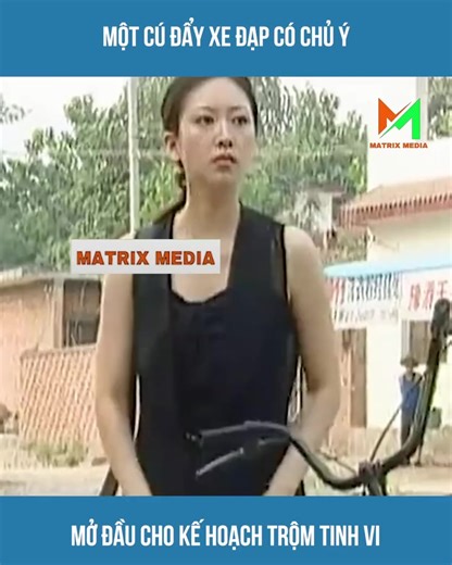 Video của Mr review 2 (@mr.review.2) với bản nhạc âm thanh gốc - Mr review 2