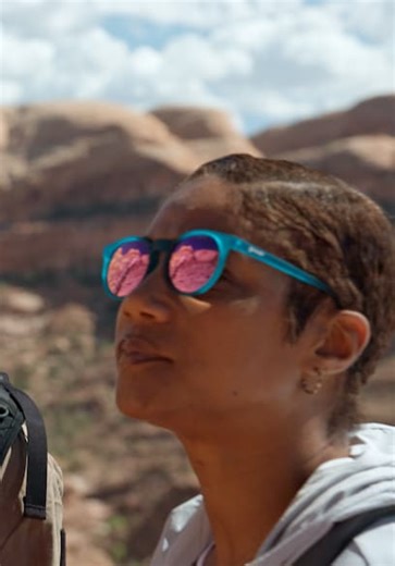 Bear Grylls Is Running Wild S01:E02 - Bear With Tiffany Haddish