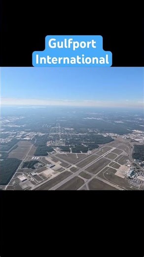 Overflying KGPT Gulfport between Biloxi and Diamondhead #aviation #airport