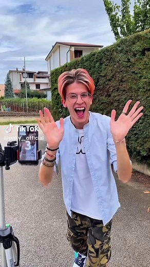 Colors Objects Transform Tutorial with Green Screen Effects