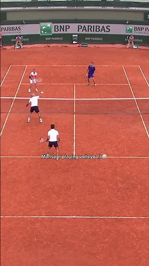 No racket No problem for Mansour Bahrami 😂👋 #RG #RolandGarros #legend #bahrami