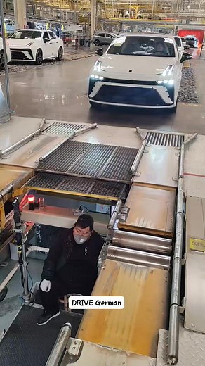 #car #fbreels #foryou #fyp #reels #virals #factory #installation #motivacion #bmw #videos #mercedesbenz #audi #fashion #creat #creativity #wolswagen #facebookreels #viralpage #usa #germany | DRIVE German