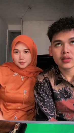 Lini Lubis — search: 'linni navisa' & related queries