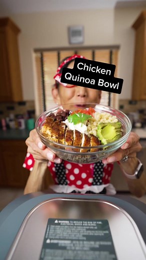 Chicken Quinoa Bowl – So quick & EASY to make a nutritious meal for 2-4 using Ninja Speedi! @ninjakitchen﻿ #SponsoredbyNinja #SpeediMeals #NinjaBuildaBowlChallenge #NinjaKitchen