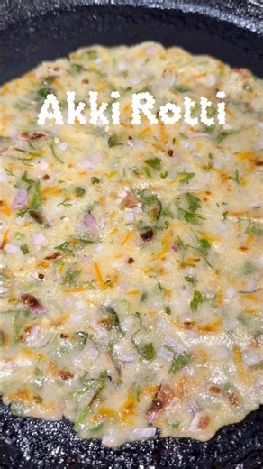 Craving something tasty? This homemade Akki Rotti is quick, healthy, and satisfying!