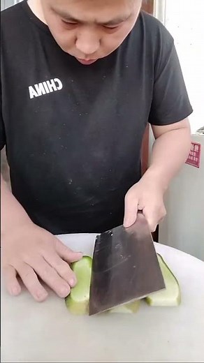 How to Design Beautiful Carved Vegetables for Presentation