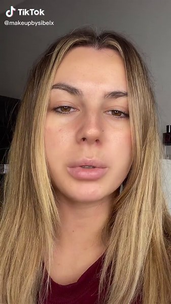 CLOWN but make it pretty and wearable 🤡 let me know if you want a tutorial! ✨ #halloweenmakeup #halloween #trending #clownmakeup #fyp #foryoupage