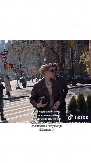 Gigi Hadid & Bradley Cooper: A Stunning Age Gap Couple