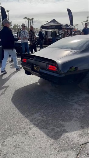 So Cal Classic Car Storage on Instagram: "This beautiful black custom Trans Am is one of my favorite Pontiacs on the car scene now. This incredible ride was rollin in to the @socalclassic booth in Huntington Beach months ago @hotrodsnhelos show. The owner @younglegend_lifestyle built this as a tribute to his son and his business. Love the family story and the build. #pontiac #transam #pontiactransam #ls #lsswap #lssswaptheworld #streetbeast #hotrod #bigblock #customride #beachlifestyle #muscleca