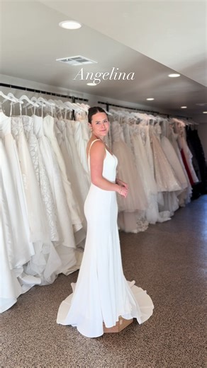 Elegant Simple Wedding Gowns for Minimal Brides