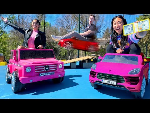 LAST TO LEAVE THE TINY CAR WINS $10,000 DOLLARS!! (GIRLS ONLY)