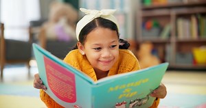 Comment apprendre la lecture à ses enfants ? 5 stratégies issues des neurosciences à adopter - Psychologies.com