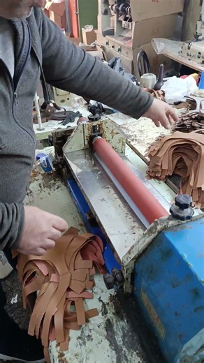 Applying Latex Adhesive with Roller Machine | Shoemaking Process