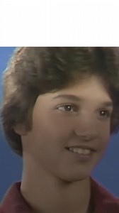 Ralph Macchio, 60 yaşında olmasına rağmen yaşlanmayan aktör