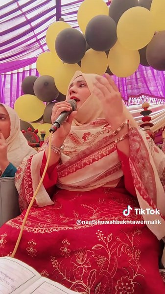 Kalma Pak: Uplifting Islamic Message from Makkah