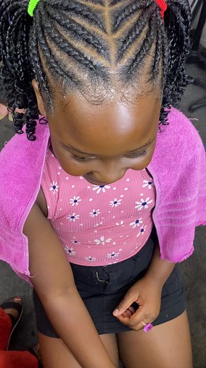 Creative Kids' Hairstyles Inspired by Minnie Mouse