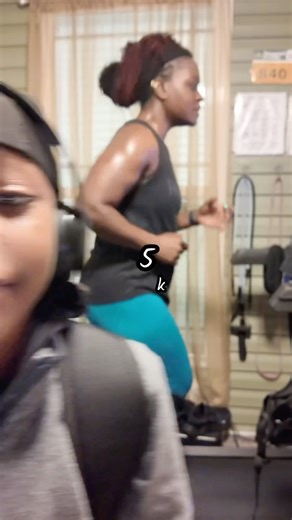 My 5AM morning routine before working my 9-5 #motivation #faithandwellness #morningrun #5amclub