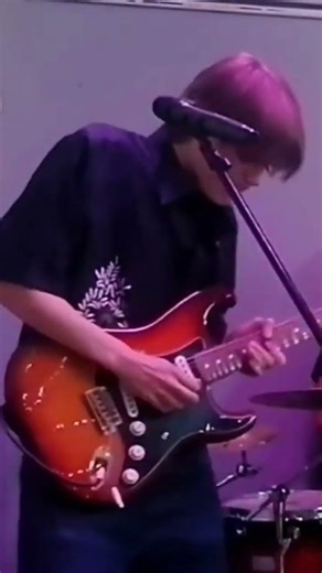 Jimi Hendrix "Little Wing" | Alec Griffiths cover #guitar #blues #livemusic #srv #fenderstratocaster