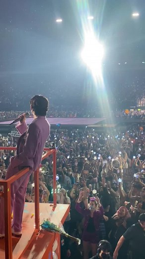 BTS Live Concert Highlights: Engaging Stage Performances