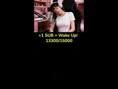 Japanese Train Horror Game!!! #shortsfeed #shortslive #grannylivestream #shorts