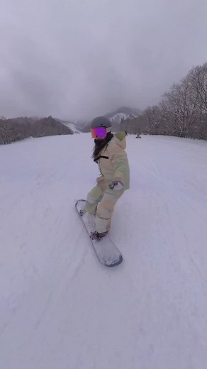 Dexie Diaz on Instagram: "First time snowboarding  New sport unlocked~ #snowboarding #hakuba #japan"