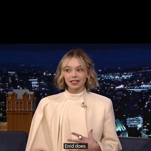 Shadowing English Practice with Emma Myers