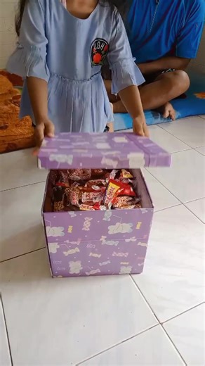 tahun ini bikin explosion box lagi buat ultah si bocill..😍☺️🎉🎂 #explosionboxsnack #fyp