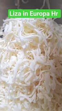 Gauda Cheese Grating for Pizza