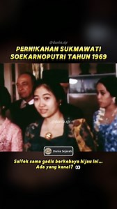 270K views · 2.9K reactions | Momen langka pernikahan Sukmawati Soekarnoputri pada November 1969, saat beliau menikah di usia 18 tahun dengan Deddy Richard Soeharto. Pernikahan ini berlangsung sederhana dan penuh kehangatan keluarga. Meski kemudian bercerai, Sukmawati kembali menikah pada tahun 1974 dengan Sujiwa Kusuma, seorang pangeran dari Mangkunegaran. #SejarahIndonesia #Sukarno #Sukmawati #dokumentasi #IndonesiaTempoDulu #InfoSejarah | Dunia Sejarah | Facebook
