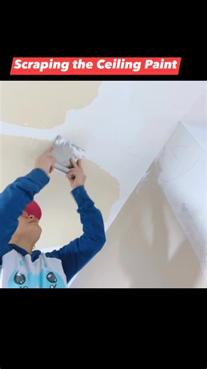 I’m scraping the old paint off the ceiling to get it ready for fresh primer and paint. A little dusty, but it feels good to see the progress! #CeilingPrep #ScrapingPaint #HomeRenovation #DIYProjects #RenovationJourney #HomeImprovement #GettingItReady #PrepWork | Lilibeth Faz | Facebook