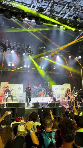 Slaughterhouse by @Motionless In White live! #motionlessinwhite #miwband #fyp #blueridgerockfestival #chrismotionless