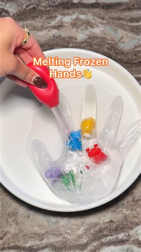 Learning Resources on Instagram: "Save the aliens in this spooky sensory activity 👽🥶👋 It’s entertaining yet works on strengthening their hand skills and learning the relationship between cause and effect! Here’s what you’ll need: 👋Disposable gloves 👋Alien Counters 👋Jumbo Eyedroppers 👋Tray 👋Water • • • #learningresources #sensoryplayideas #sensorybin #halloweeen #halloweenactivities"