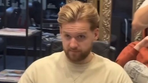 device担任A队指挥 CS2更新 1%low帧提升11% 职业哥动态