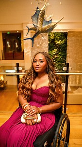 8.2K views · 336 reactions | I’ll be back to regular programming soon… but for now, here’s another vacation look☺️✨ #Vacation #DateNight #OOTN #MomOfTwo | The Lizzy O | Facebook